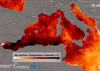 Mediterraneo e Atlantico bollenti, registrate temperature record