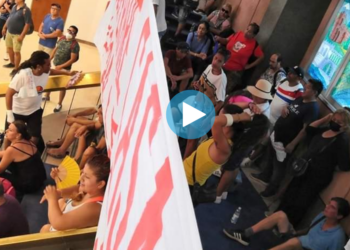 Regione Lazio, movimenti per la casa occupano la giunta