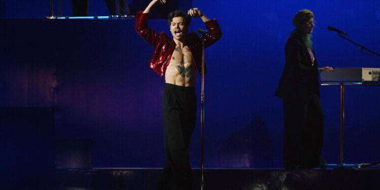 Harry Styles dei record, buon 13/mo compleanno One Direction