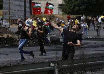 Palestinese colpito a morte in scontri a Nabuls