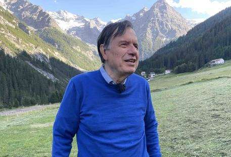 Parisi, ‘ci avviciniamo ad una guerra nucleare’