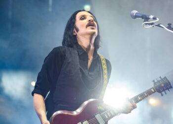 Insulti a Meloni, il consigliere Psd’Az fa campagna elettorale sul concerto dei Placebo a Sassari