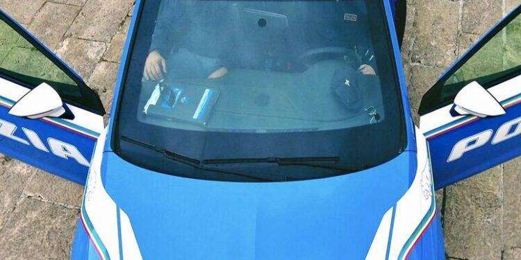 Colpi di pistola contro un’auto nel centro di Frosinone