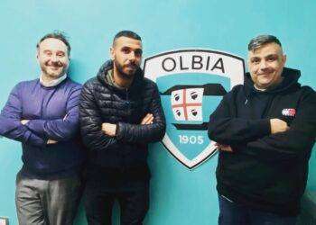 Sirene rosanero per il bomber dell ‘Olbia Daniele Ragatzu