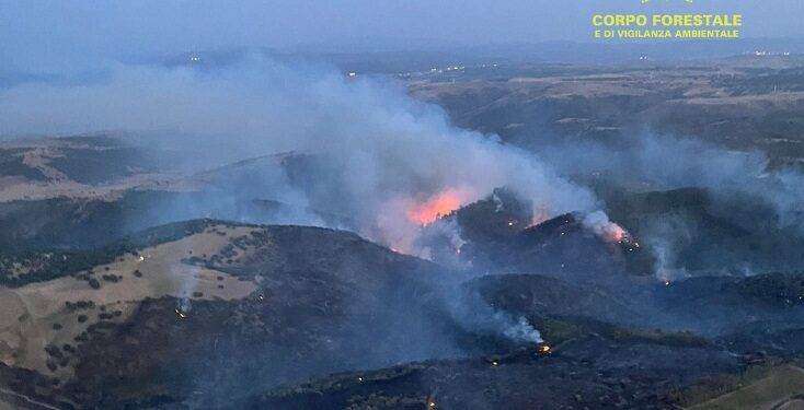 Notte di fiamme a Serri: è inferno nel Sarcidano