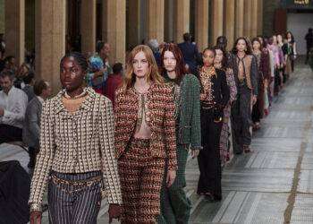 Chanel Metiers d’Art sfilerà il 7 dicembre a Manchester