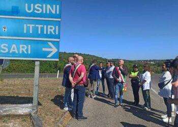 Incrocio pericoloso sulla Sassari-Ittiri, sit in dei sindaci