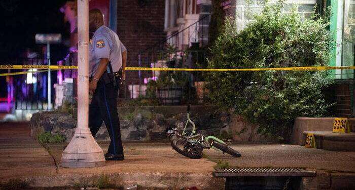 Sparatoria a Philadelphia, 4 morti e 2 feriti