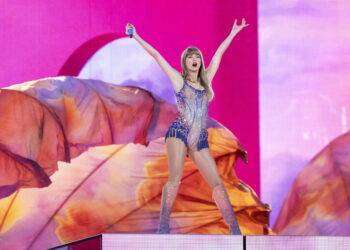 Il nuovo record di Taylor Swift, prima con 4 album nelle top 10