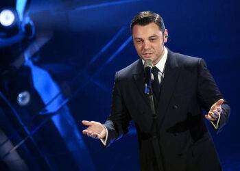Tiziano Ferro, ‘ho un nodulo alla gola, dovrò operarmi’