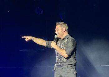 Tiziano Ferro accende l’estate della Forte Arena