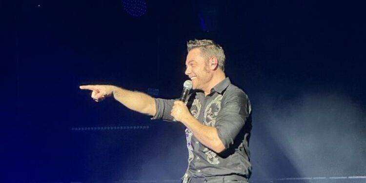 Tiziano Ferro accende l’estate della Forte Arena