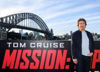 Tom Cruise in campo nello sciopero degli attori