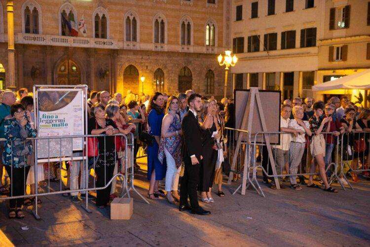 Sassari, la grande lirica d’estate trionfa in piazza d’Italia