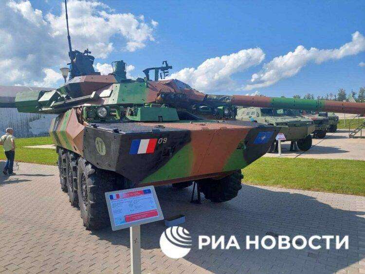 Mosca, in mostra i mezzi militari occidentali catturati dai russi