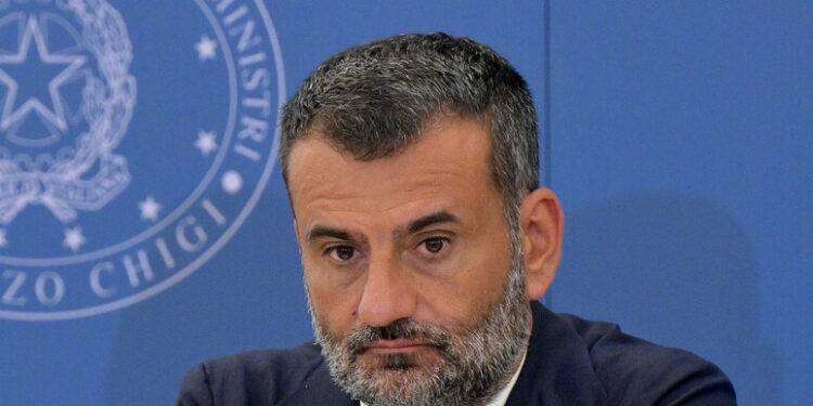 Rdc: Decaro, con sms evidente errore su platea e metodo