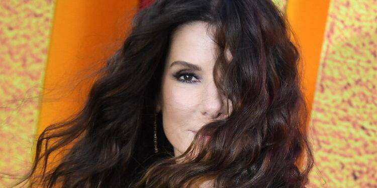 Bufera su Sandra Bullock, “restituisca l’Oscar per Blind Side”