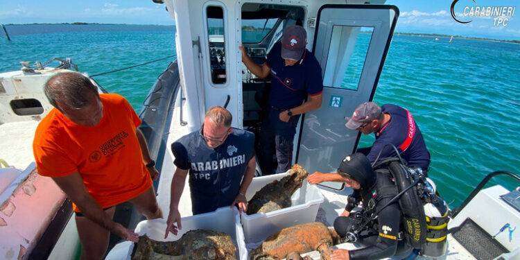 Recuperati nel mare di Grado reperti dell’antica Aquileia