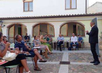 La mostra itinerante “Cin Cin Cannonau” sbarca a Villasimius