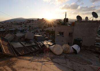 Cisgiordania: 2 palestinesi, tra cui un 16enne, uccisi dall’esercito sionista