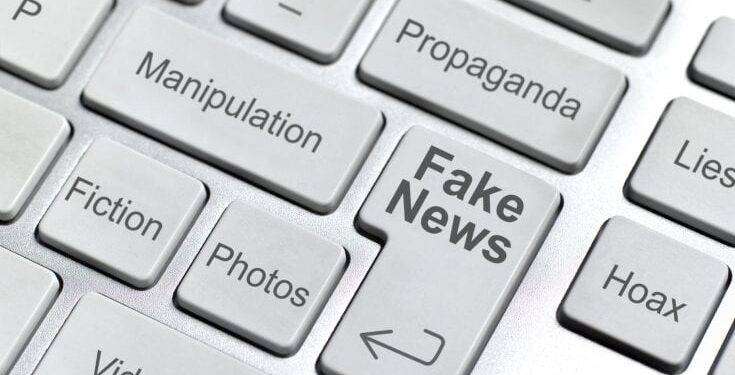 A Repubblica il premio contro le fake news: siamo all’autoincensazione di regime