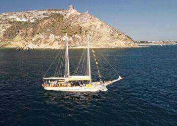 Goletta Verde, inquinato il 32% delle coste di mari e laghi