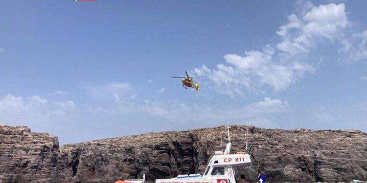 Malore improvviso per un pescatore nel porto di Sant’Antioco