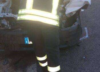 Scontro tra due auto, un ferito grave