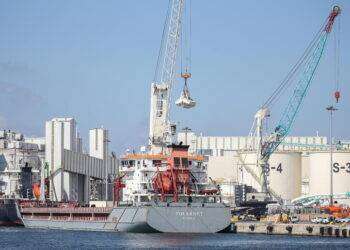 Turchia: forte esplosione al porto di Derince