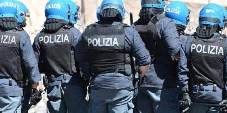 Scontri in Cagliari-Palermo, Daspo per 5 ultras rossoblù