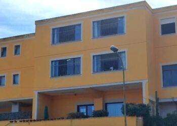 Botte e morte sospetta, 6 indagati e sigilli a casa di riposo