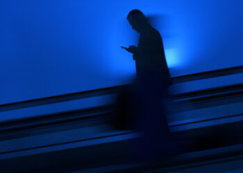 Ecco quanto i social influenzano le scelte politiche