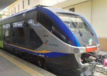 Con treno e bus dal centro di Olbia alle spiagge in pochi minuti