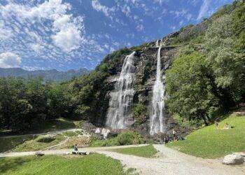 Trekking, cibo e cultura: la Valchiavenna tra bici, laghi e Alpi
