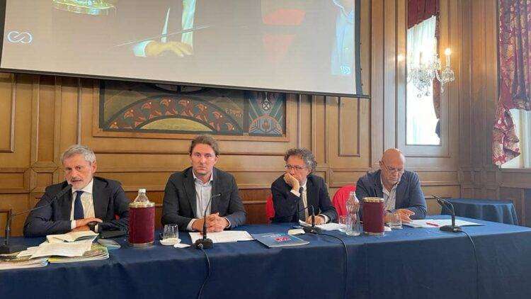 Alemanno: “Cancellare la Via della Seta è un errore, tesi convergenti con Marco Rizzo”