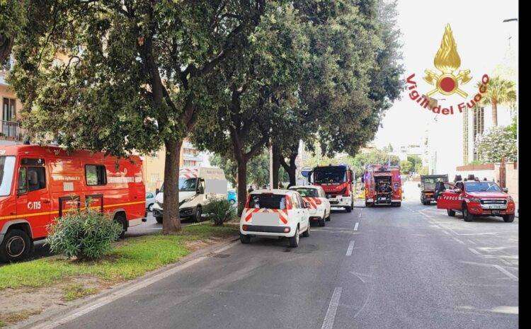 Cagliari, fuga di gas dalla rete cittadina in via Scano, strada chiusa al transito