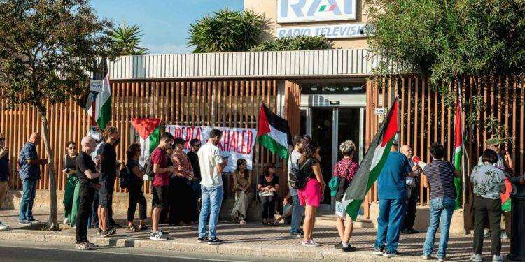 Khaled El Qaisi, sit-in davanti la Rai a Cagliari: “Vogliamo torni”