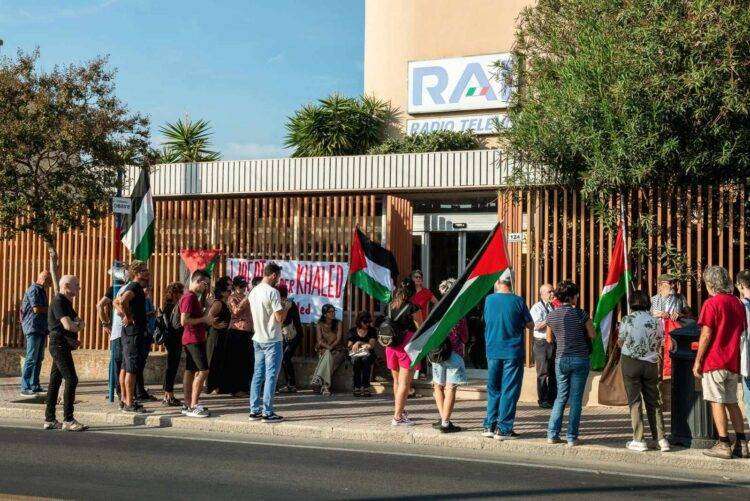 Khaled El Qaisi, sit-in davanti la Rai a Cagliari: “Vogliamo torni”