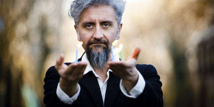 Sant’Antioco, l’edizione 2023 di FestArtes chiude in grande stile con la performance di Ascanio Celestini