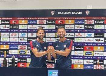 Calcio: la nuova difesa del Cagliari pronta per l’Atalanta
