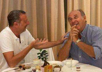 Gerry Scotti condurrà Sanremo 2024 con Amadeus