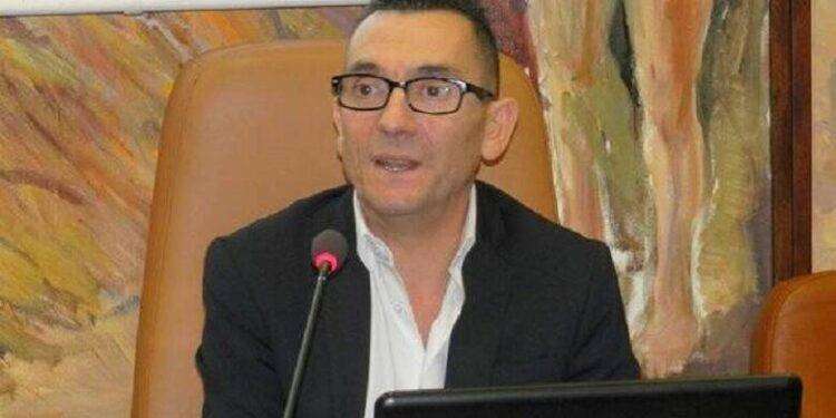 Adiconsum e Consumerismo no Profit, esposto contro Enel Energia