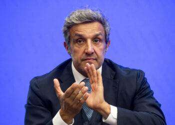 Insinna, a La7 in gioco contro me stesso? Non è in mio dna