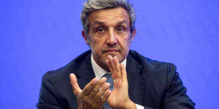 Insinna, a La7 in gioco contro me stesso? Non è in mio dna