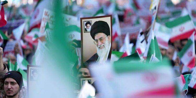 Iran, “arrestati 190 terroristi formati in Occidente” coinvolti nelle proteste dello scorso anno