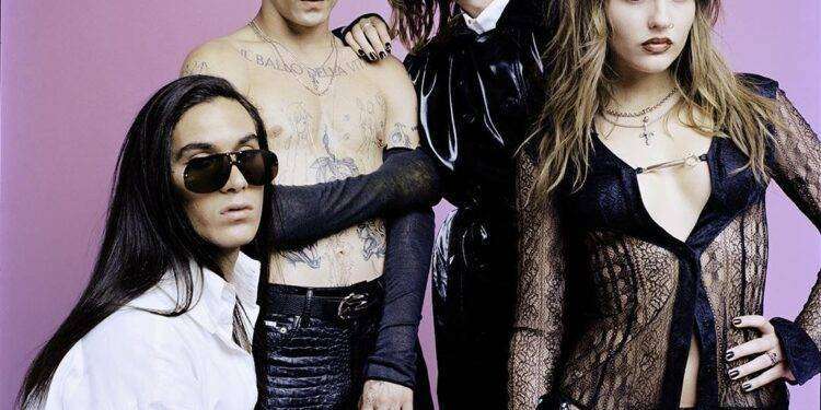 New York, concerto a sorpresa dei Maneskin a Times Square