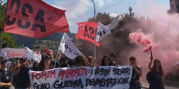 Contestata la mostra “Eyes of Mariupol” a Milano: “nessuno spazio al neonazismo”