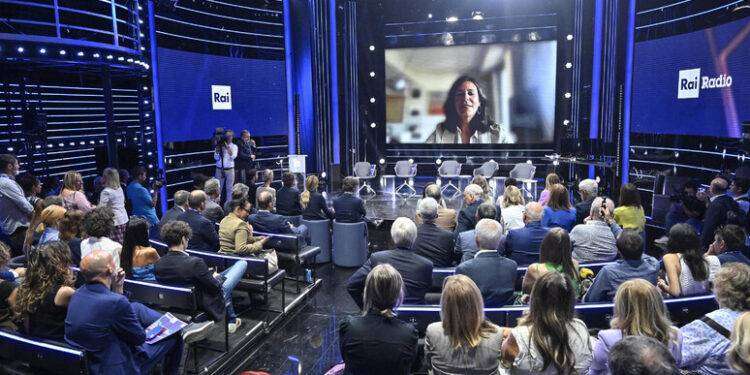 Radio Rai guarda ai giovani e lancia il progetto visual