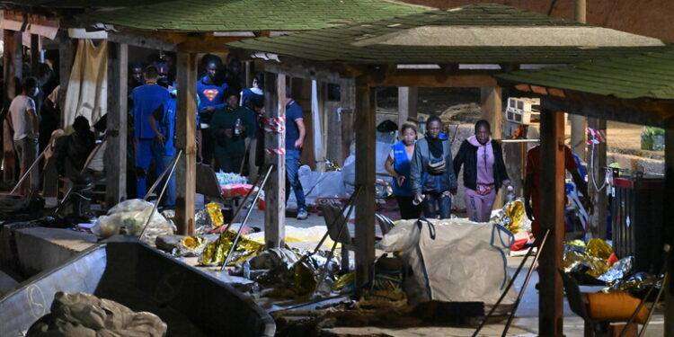 Neonato morto sbarcato a Lampedusa