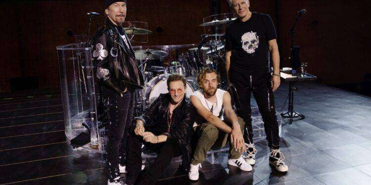 U2, arriva il nuovo singolo “Atomic City”